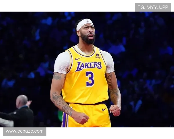 戴维斯助攻数据上升趋势显著，湖人队战术调整成关键因素分析